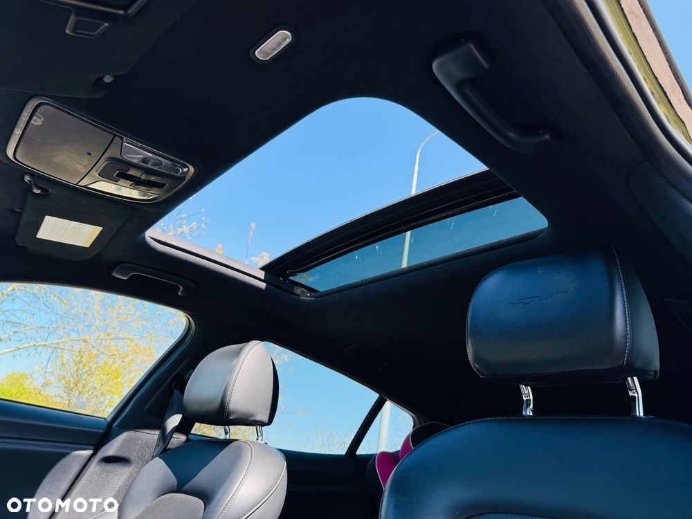 Kia Stinger 3.3 T-GDI V6 GT AWD - 23