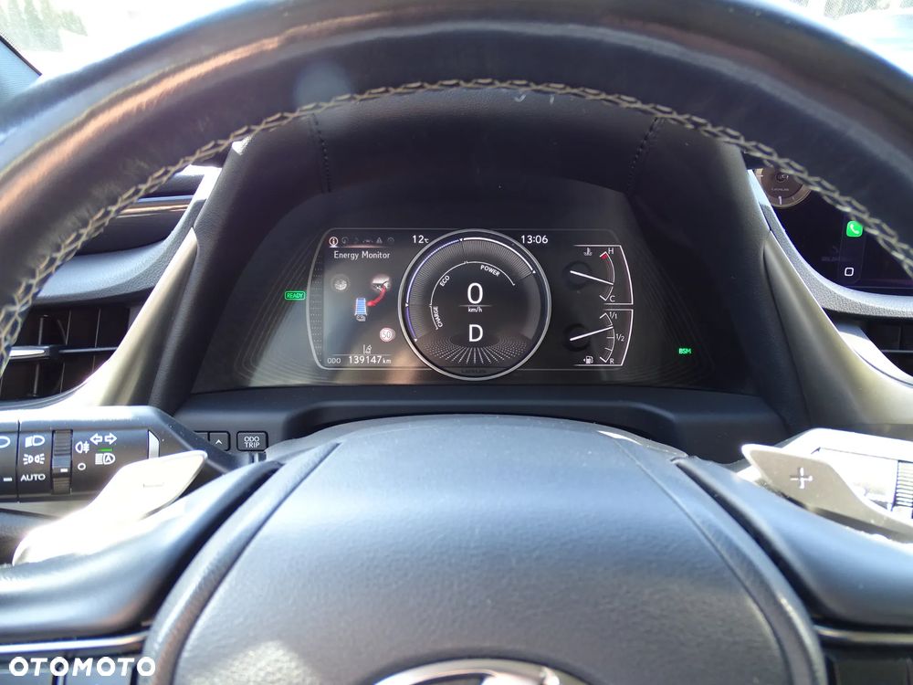 Lexus ES 300h Business Edition + - 21