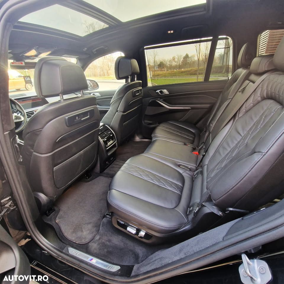 BMW X7 - 11