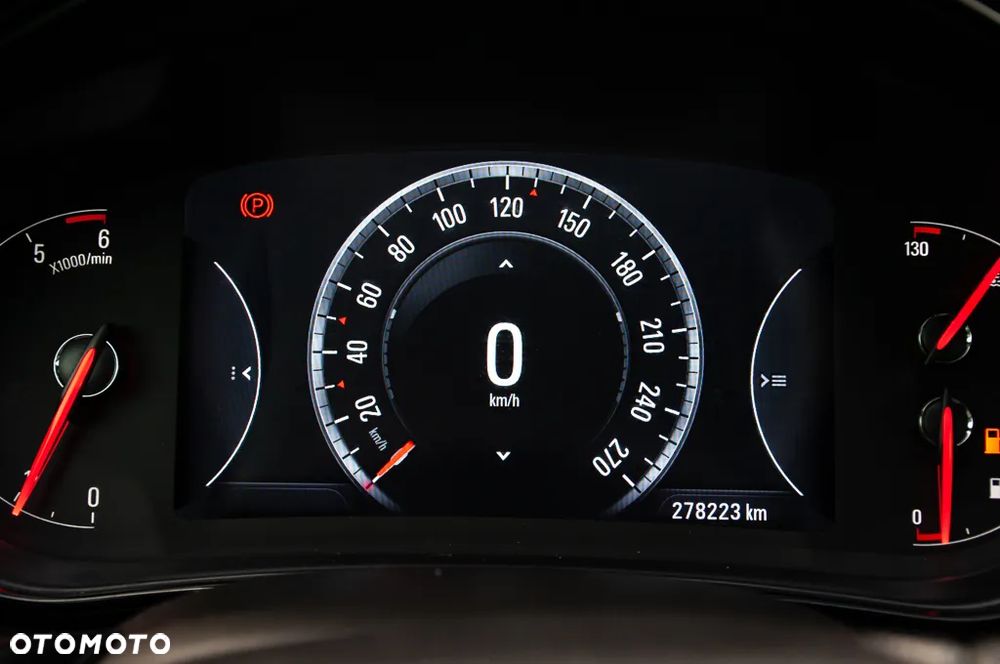 Opel Insignia 2.0 CDTI Executive S&S - 22