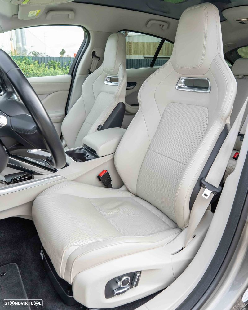 Jaguar I-Pace EV400 AWD R-DYNAMIC HSE - 13