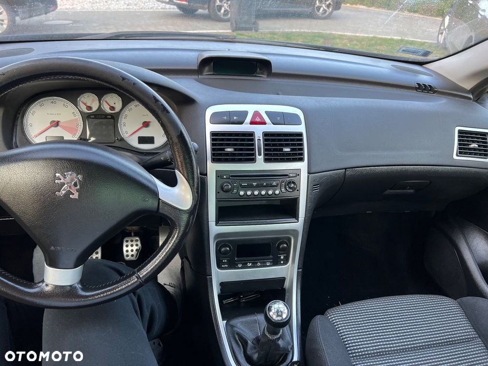 Peugeot 307 CC 1.6 - 14