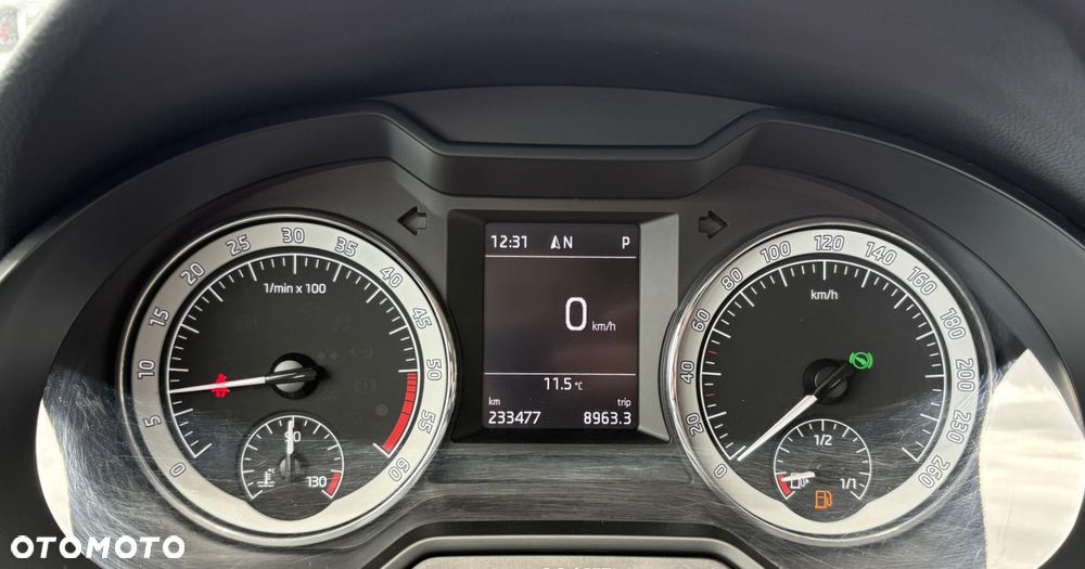 Skoda Octavia 2.0 TDI SCR Style DSG - 13