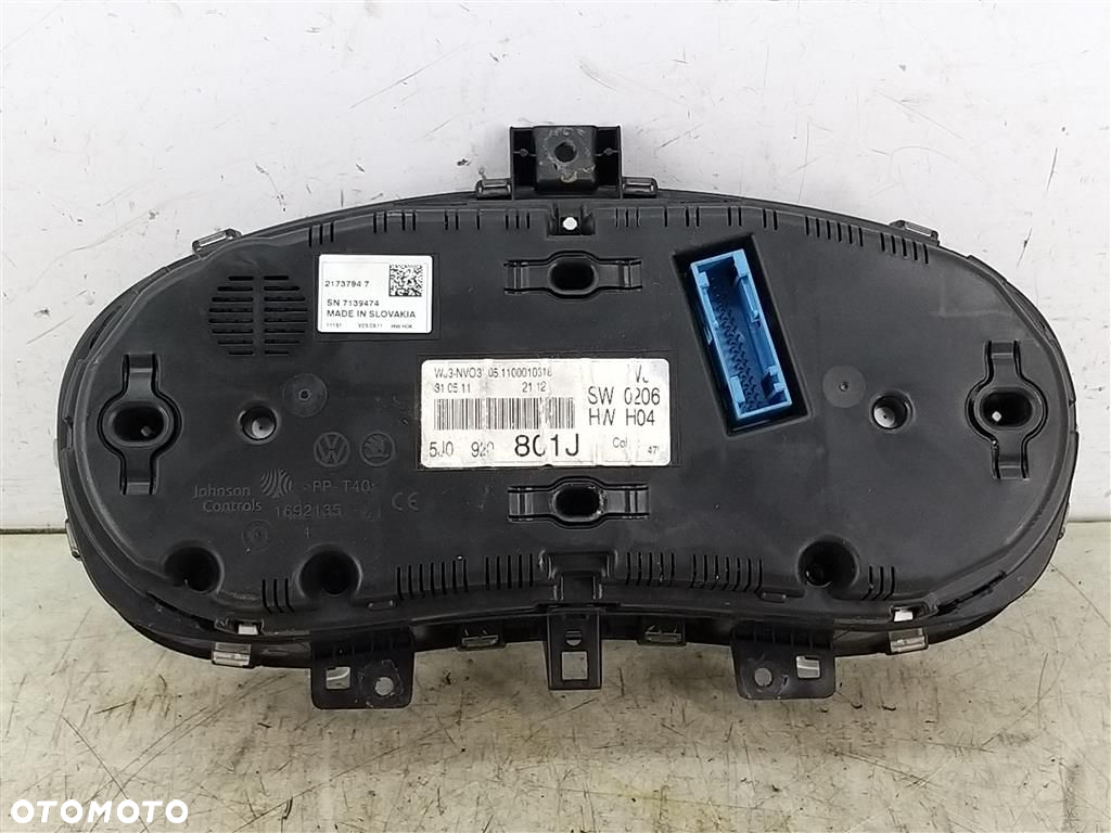 Licznik Skoda Fabia II 1.6TDI 2010–2014 LIFT JOHNSON CONTROLS 5J0920801J - 2