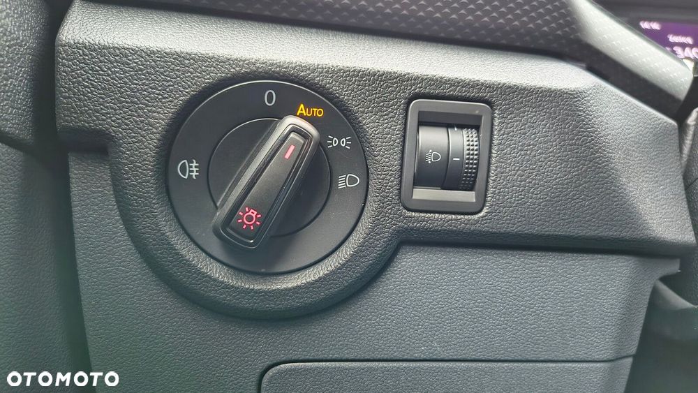 Volkswagen T-Cross - 37