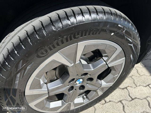 BMW X1 sDrive18i xLine - 27