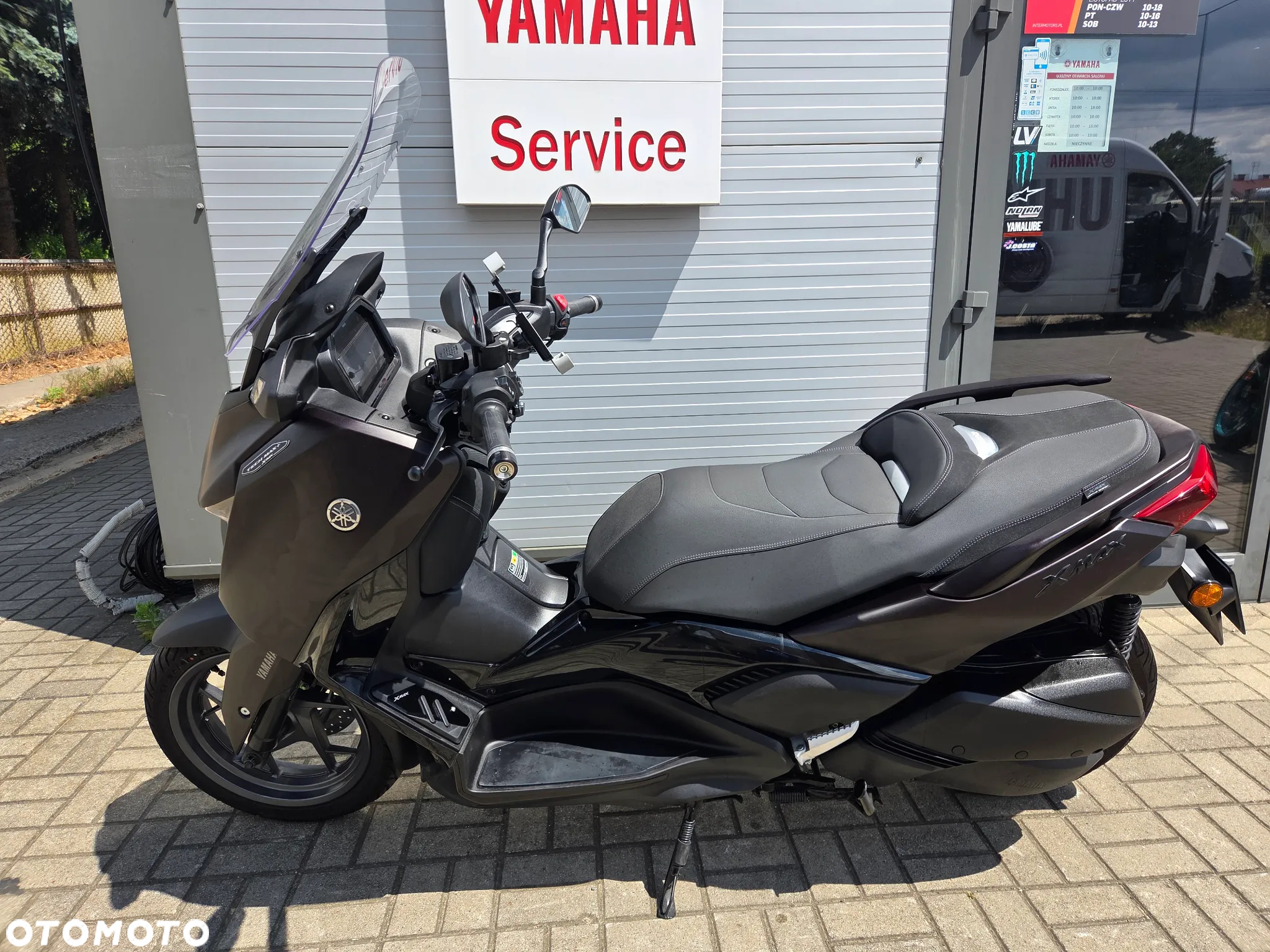 Yamaha X-max - 4