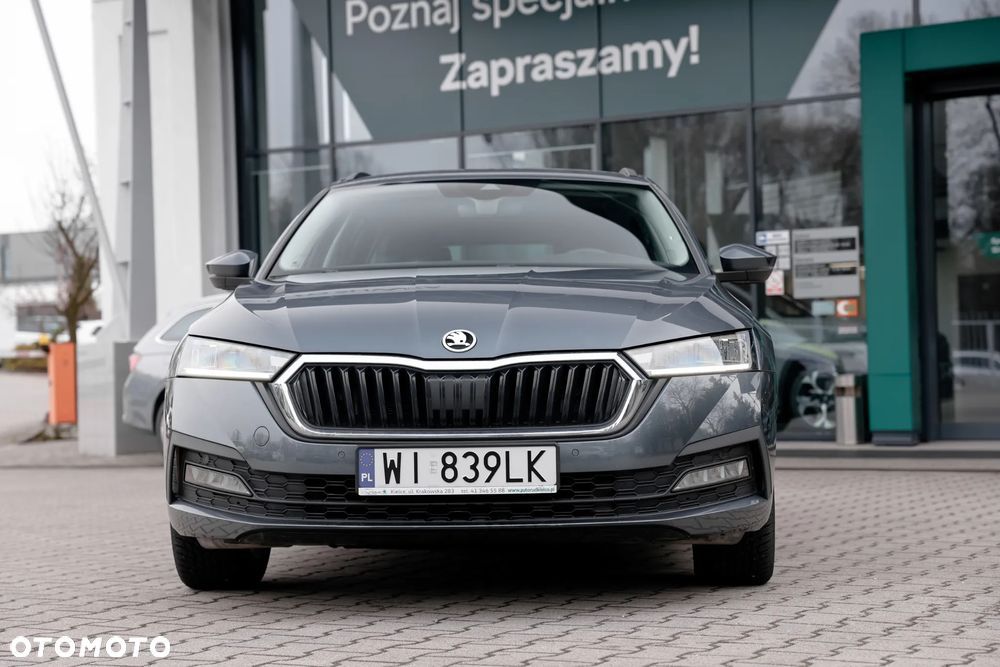 Skoda Octavia 2.0 TDI SCR Ambition DSG - 2