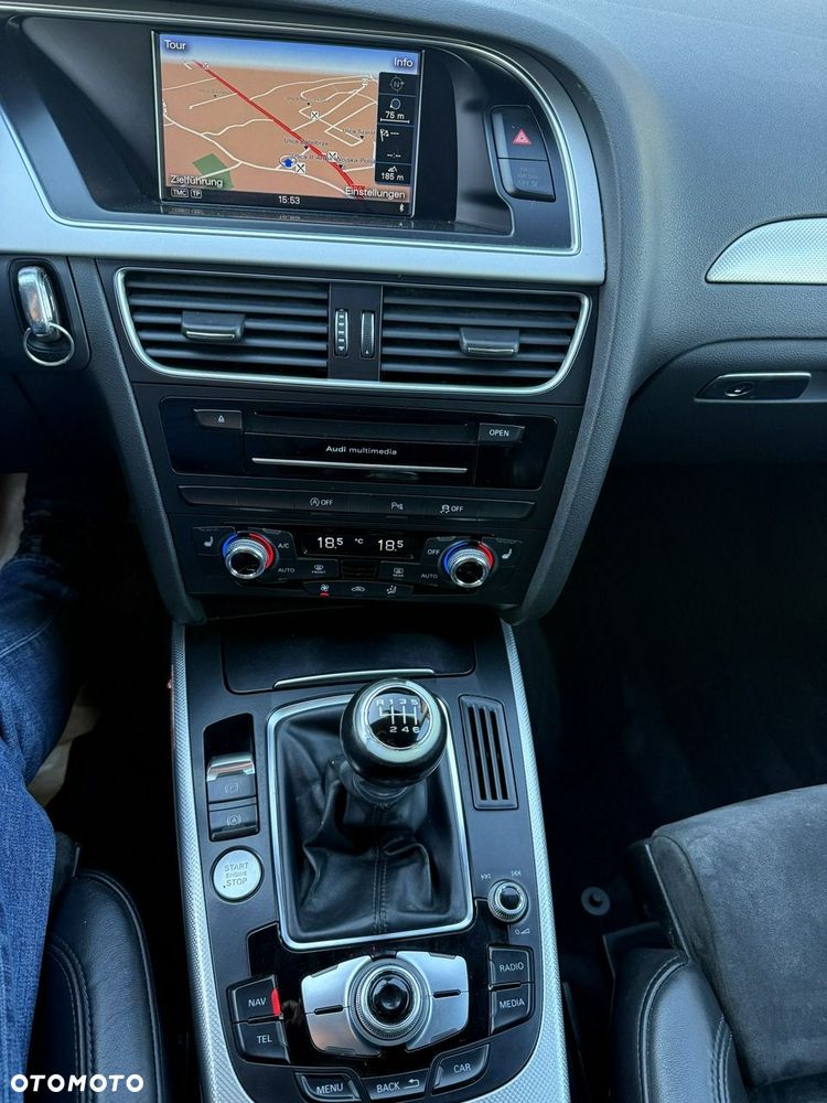 Audi A4 Avant - 11