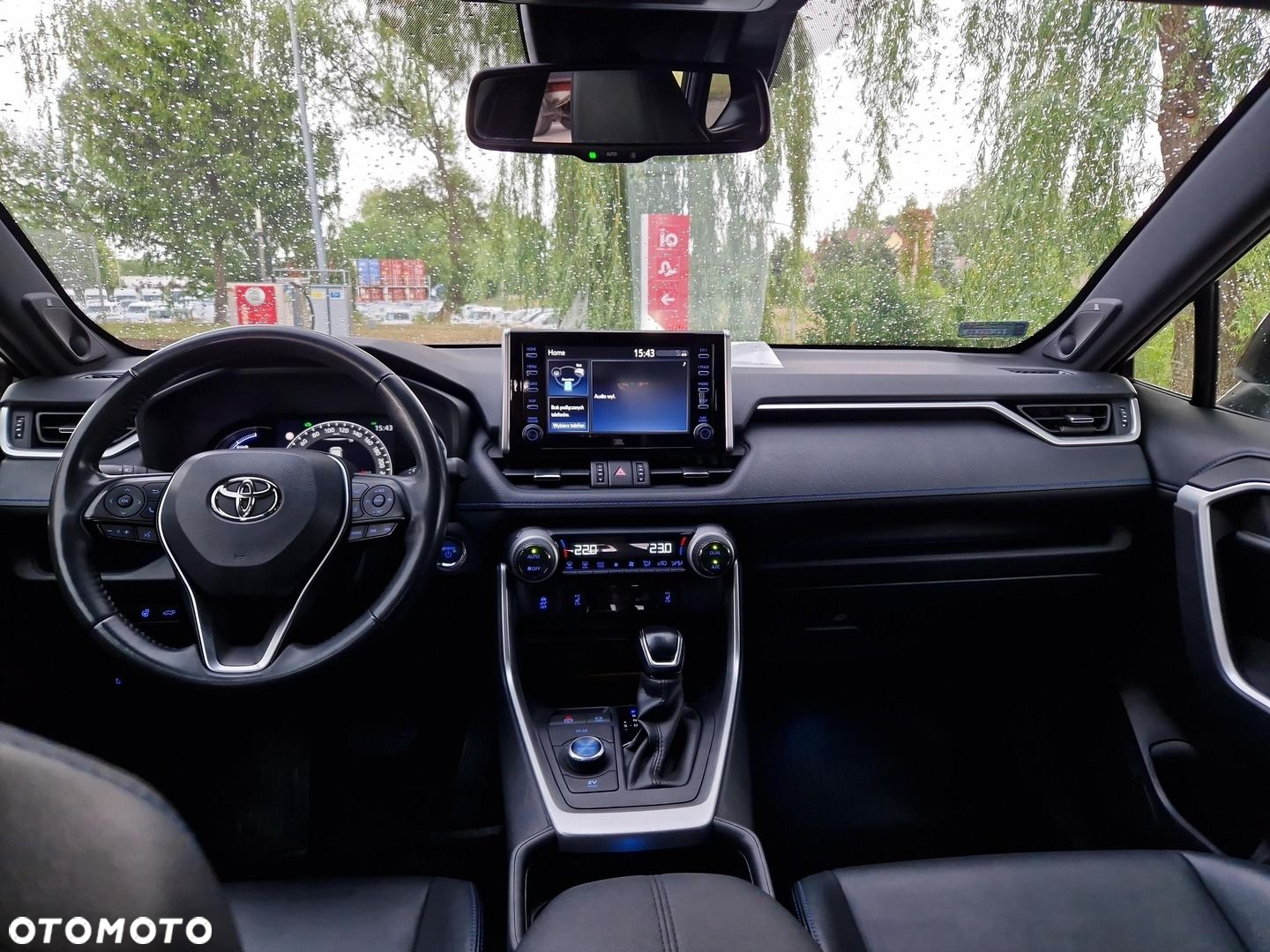 Toyota RAV4 - 11