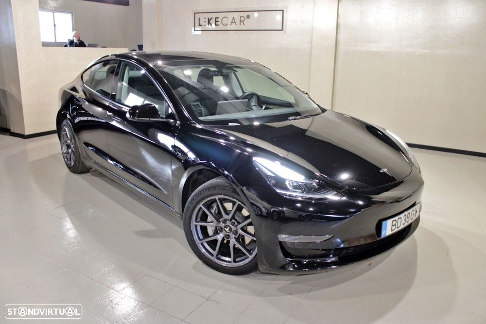 Tesla Model 3 Long Range Tração Traseira - 1
