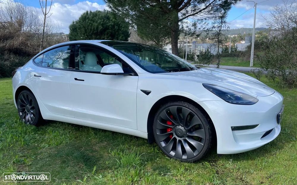 Tesla Model 3 Long Range AWD Dual Motor Performance - 12