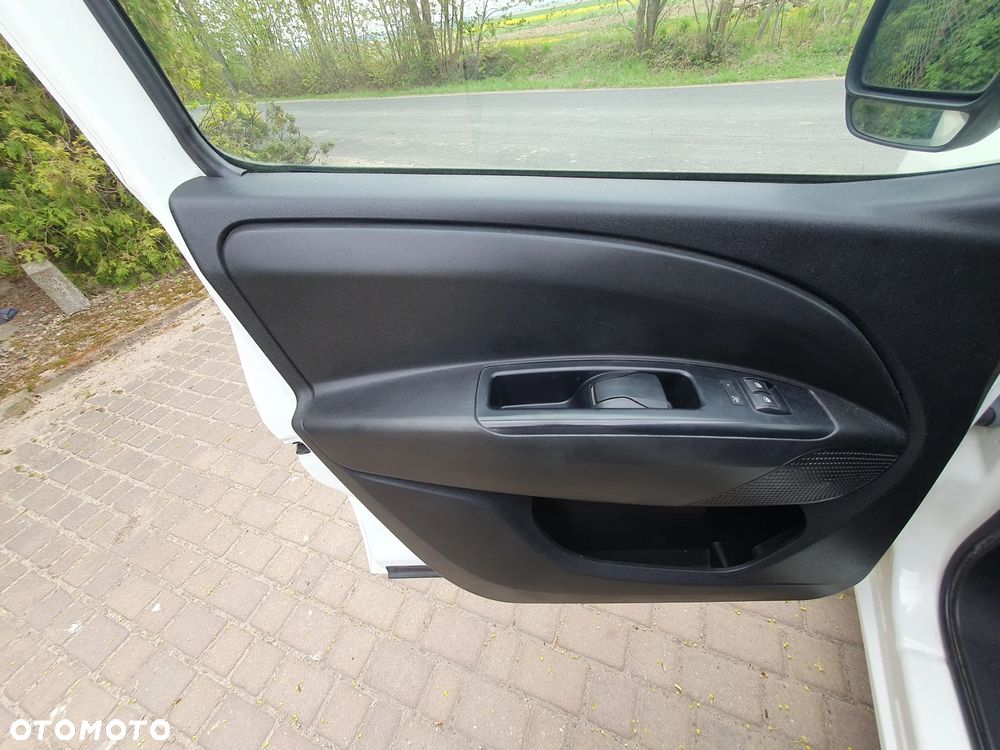 Opel COMBO - 7