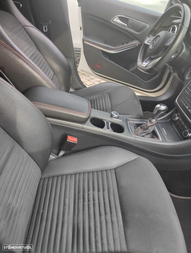 Mercedes-Benz CLA 200 CDI - 4