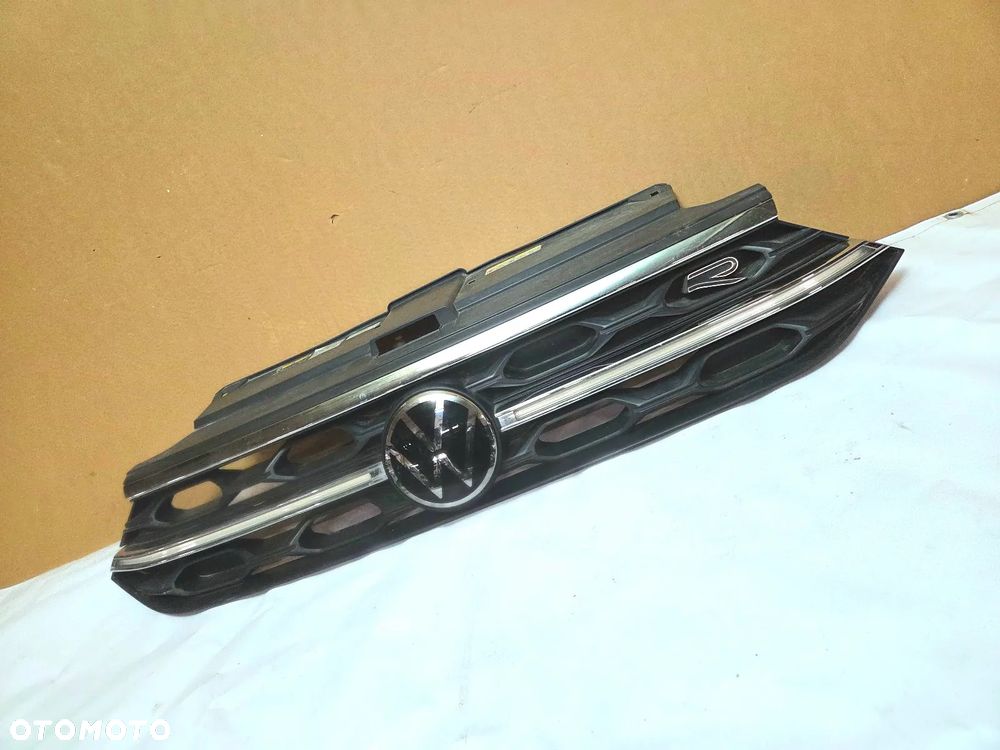ATRAPA GRIL GRILL VW TROC T-ROC  2GA853651 2GA853653H LIFT LED 21- RADAR - 2