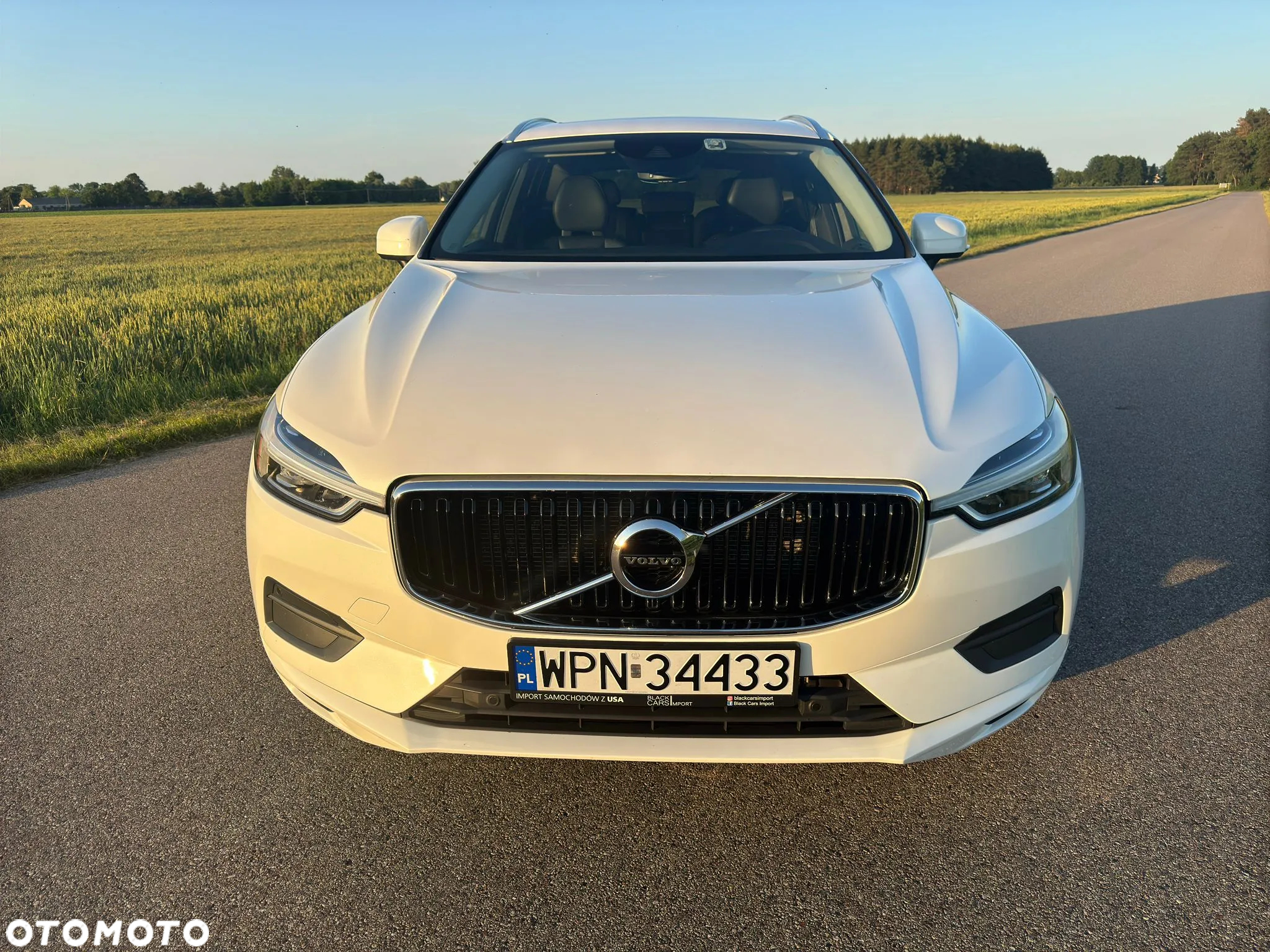 Volvo XC 60 T6 AWD Momentum - 2