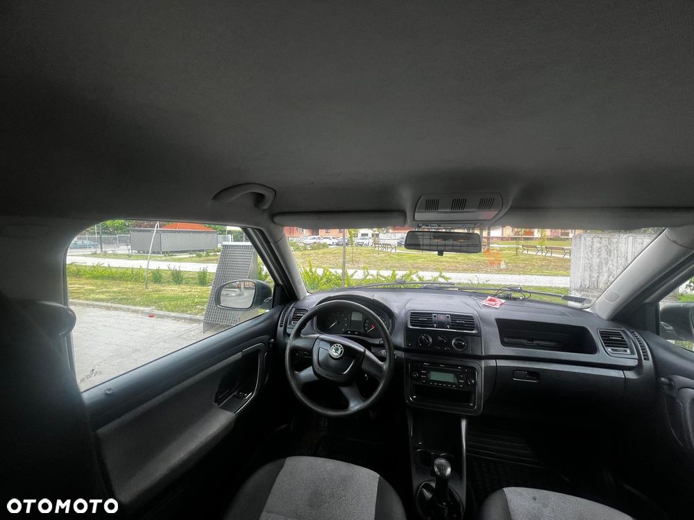Skoda Fabia 1.4 16V Ambition - 6