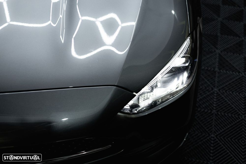 Mercedes-Benz C 300 e AMG Line - 15