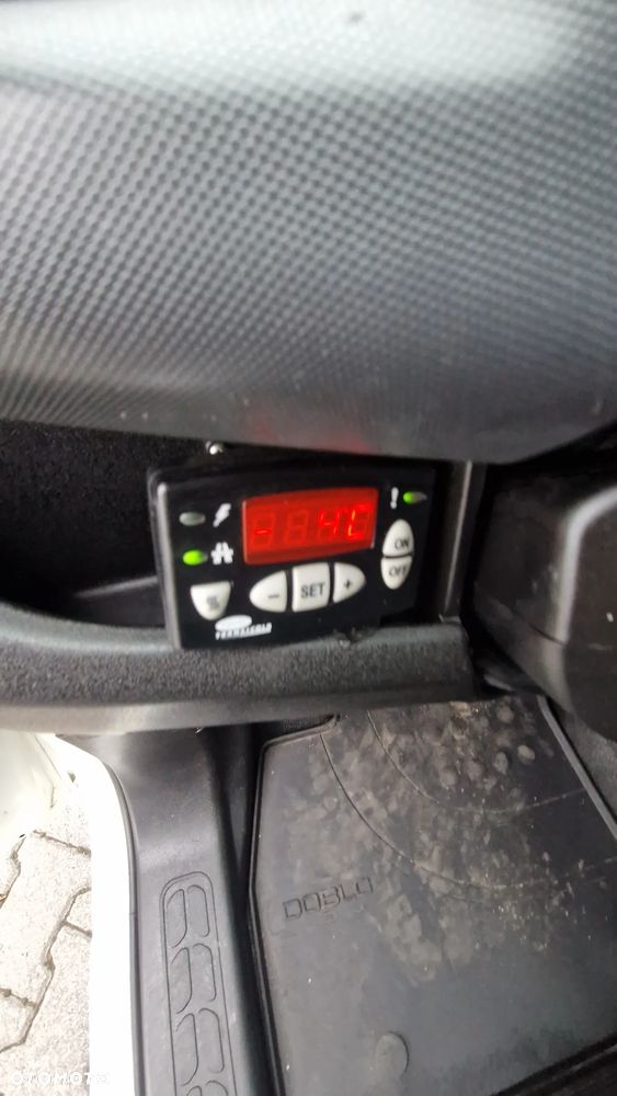 Fiat Doblo - 30