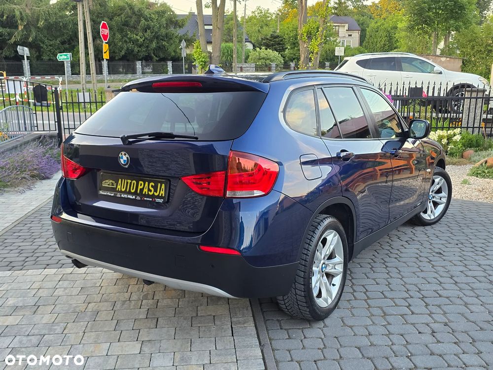 BMW X1 sDrive20d - 11