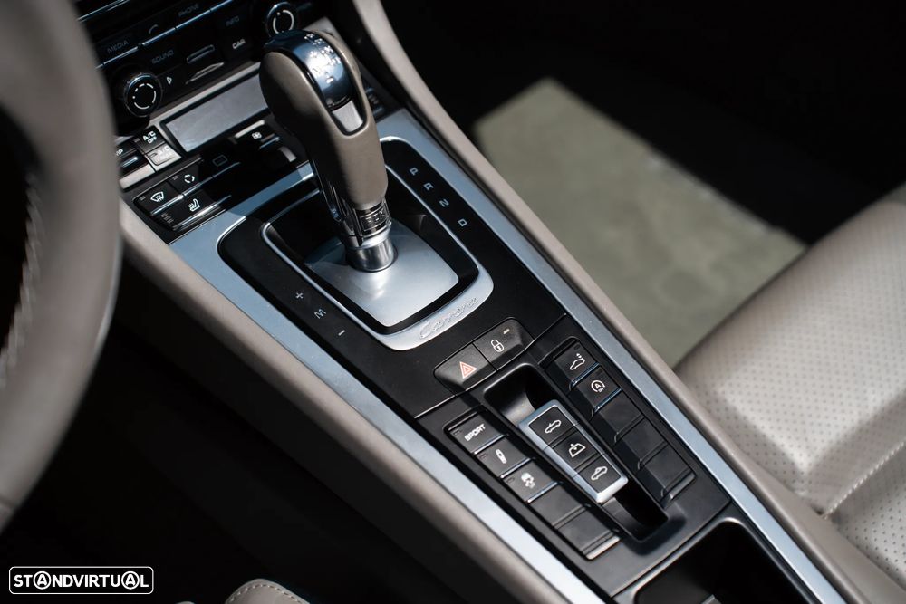 Porsche 911 (991) - 26