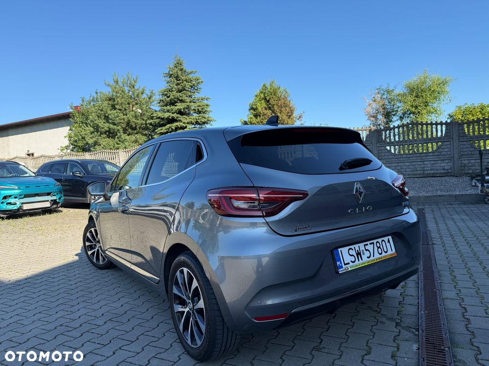 Renault Clio - 27
