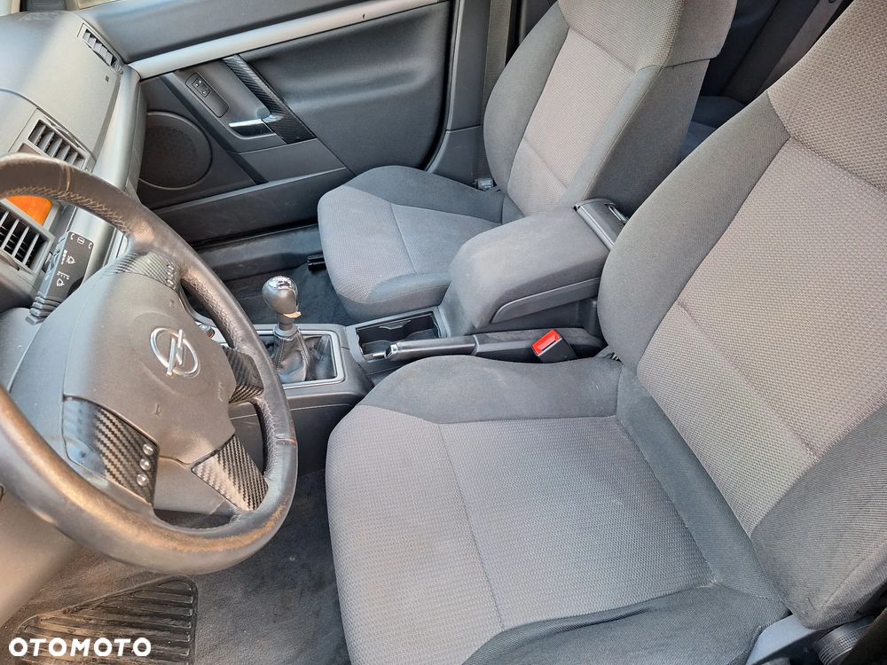 Opel Vectra 1.8 - 15
