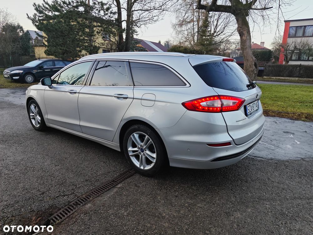 Ford Mondeo SW 2.0 TDCi S&S PowerShift-Aut Titanium - 11
