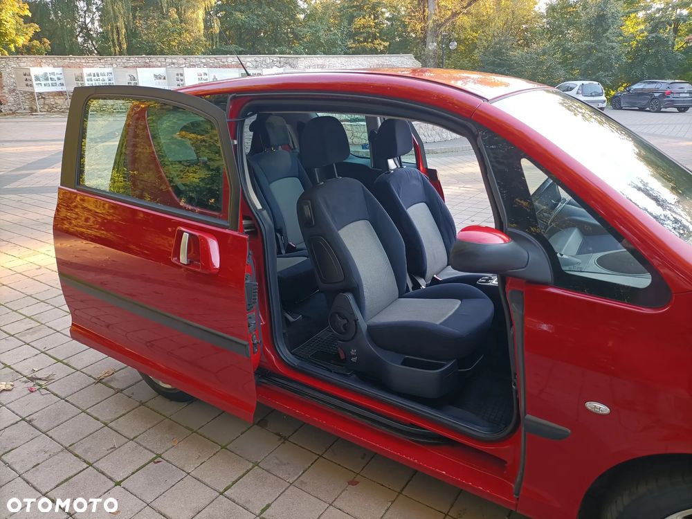 Peugeot 1007 1.6 Trendy 2-Tronic - 15