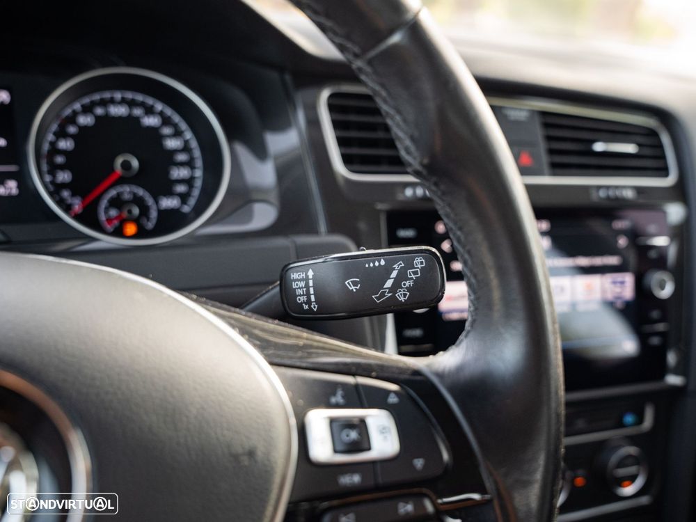 VW Golf Variant 1.6 TDi Confortline - 37