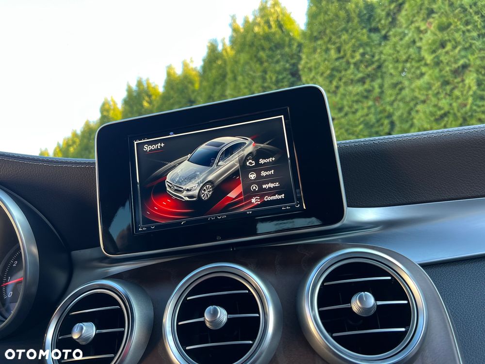 Mercedes-Benz GLC - 37