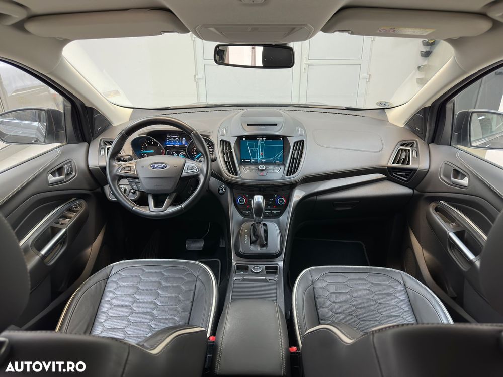 Ford Kuga 2.0 TDCi 4x4 Aut. Vignale - 6