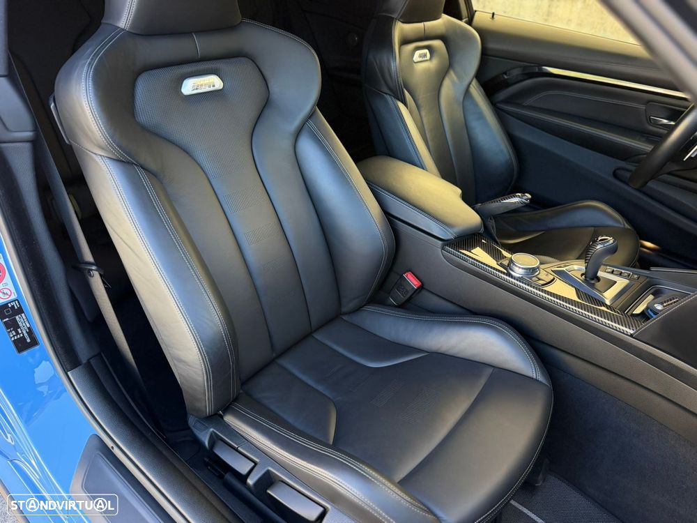 BMW M4 Auto - 60
