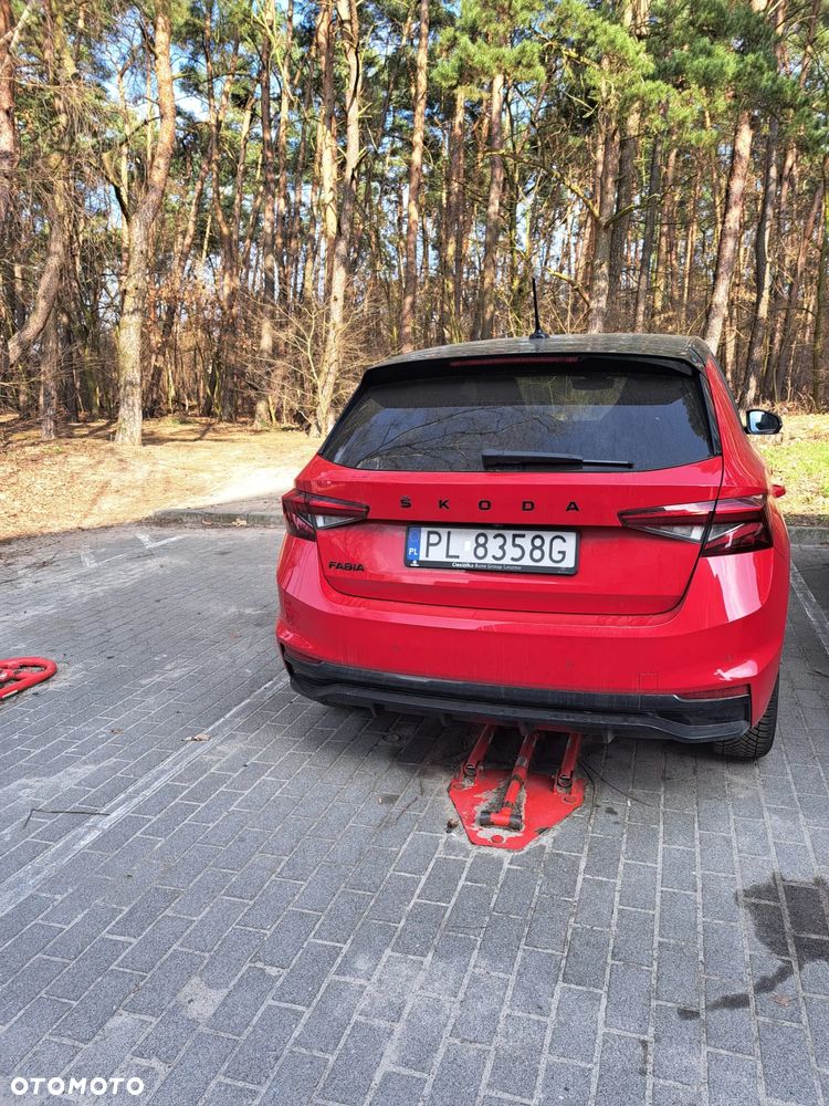 Skoda Fabia 1.0 TSI Monte Carlo DSG - 9
