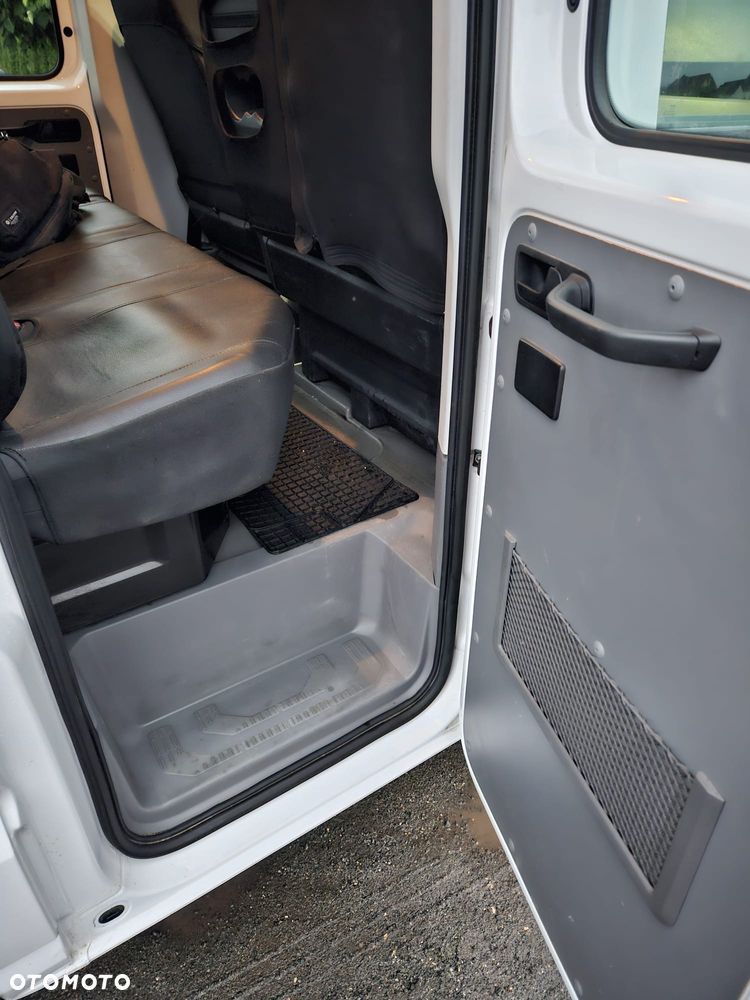 Volkswagen CRAFTER - 18