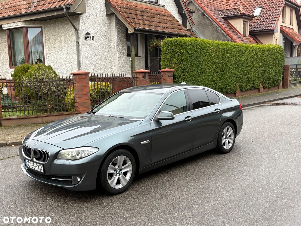 BMW Seria 5 520d Luxury Line - 1