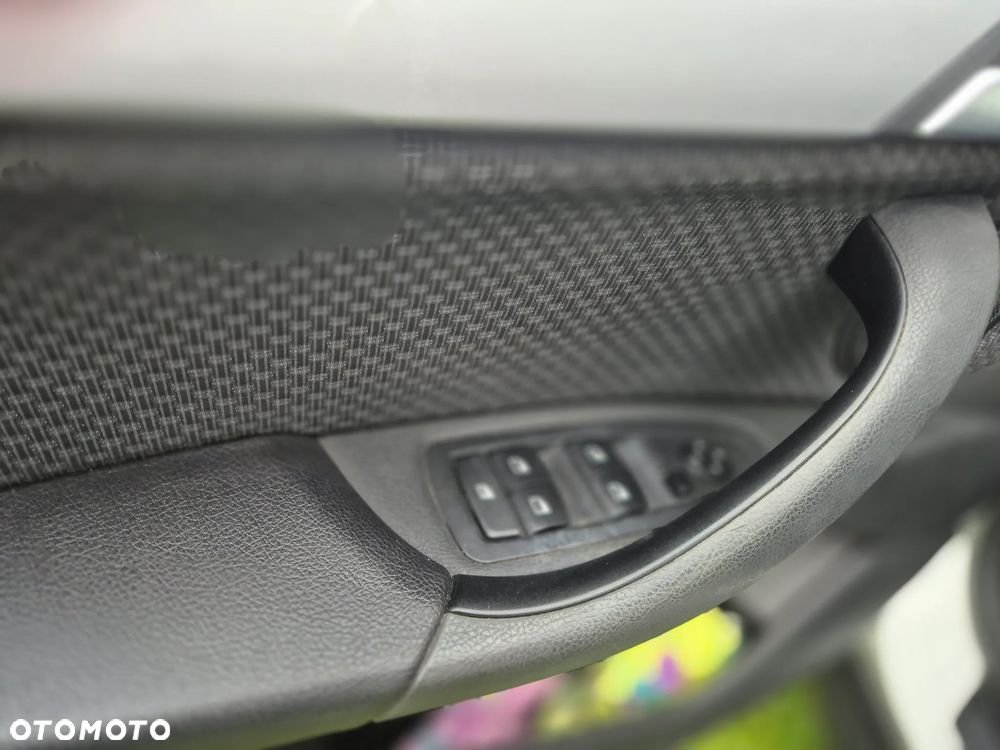 BMW X1 sDrive18d xLine - 18