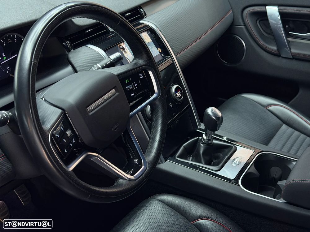 Land Rover Discovery Sport - 11