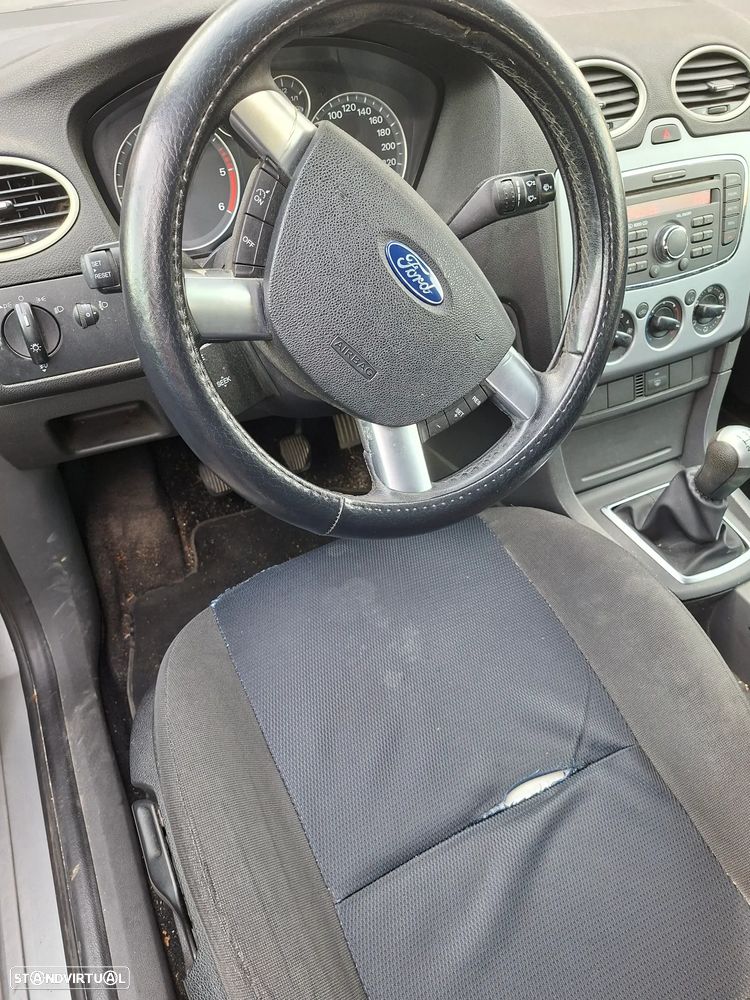 Ford Focus 1.6 TDCi Sport - 8