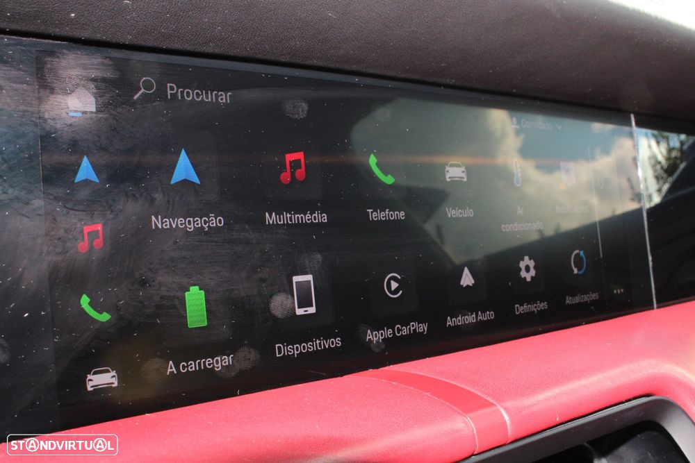 Porsche Taycan 4S - 27