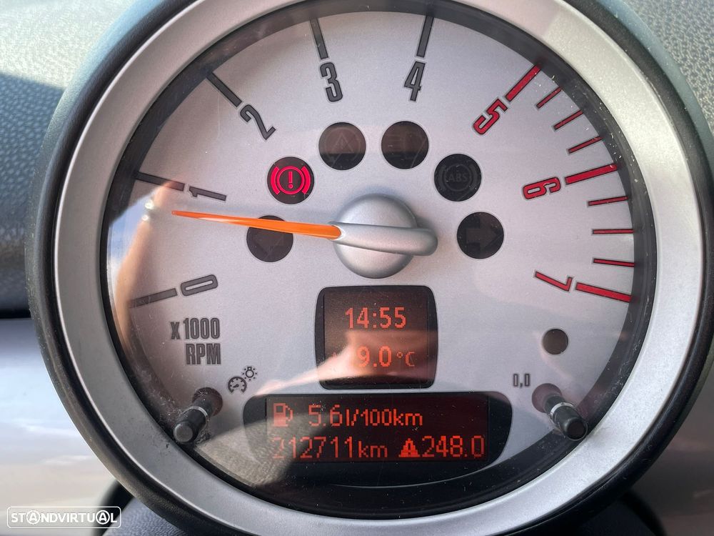 MINI 3 Portas Cooper D - 10