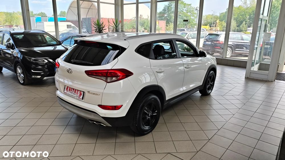 Hyundai Tucson - 18