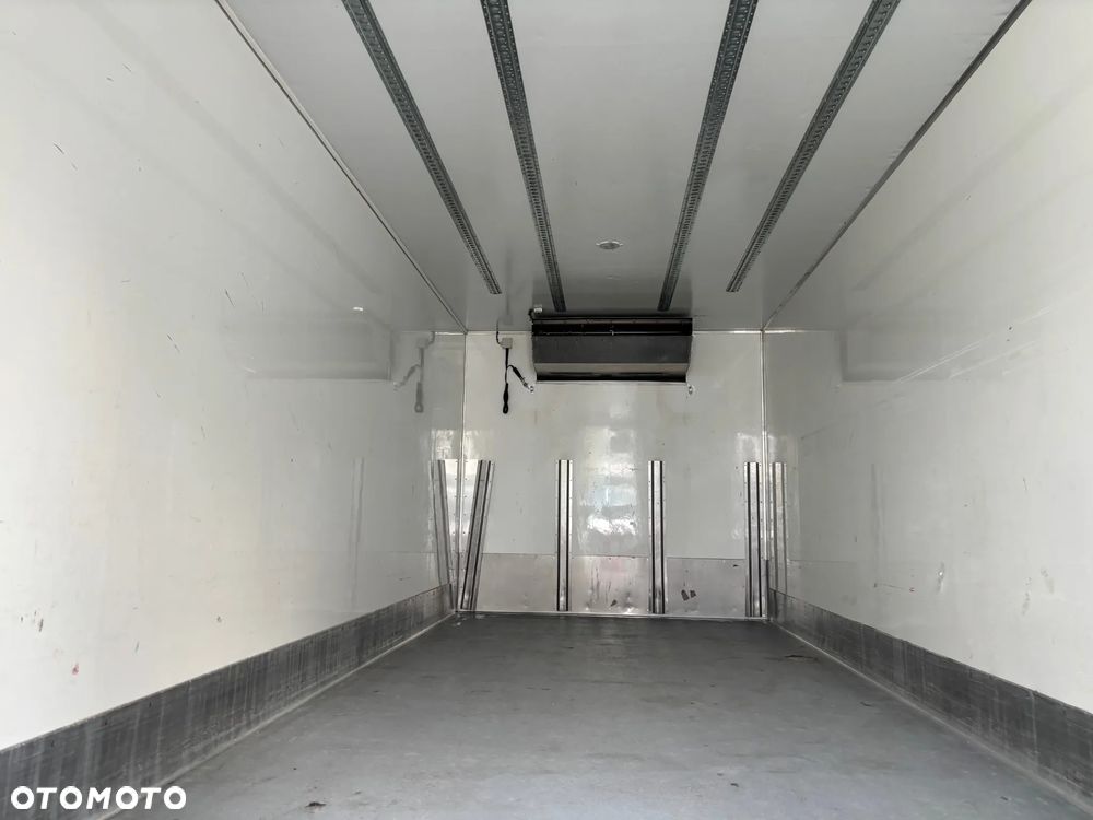 Mercedes-Benz ATEGO 1221,1523,1518,,1218,,1223 CHLODNIA - 6