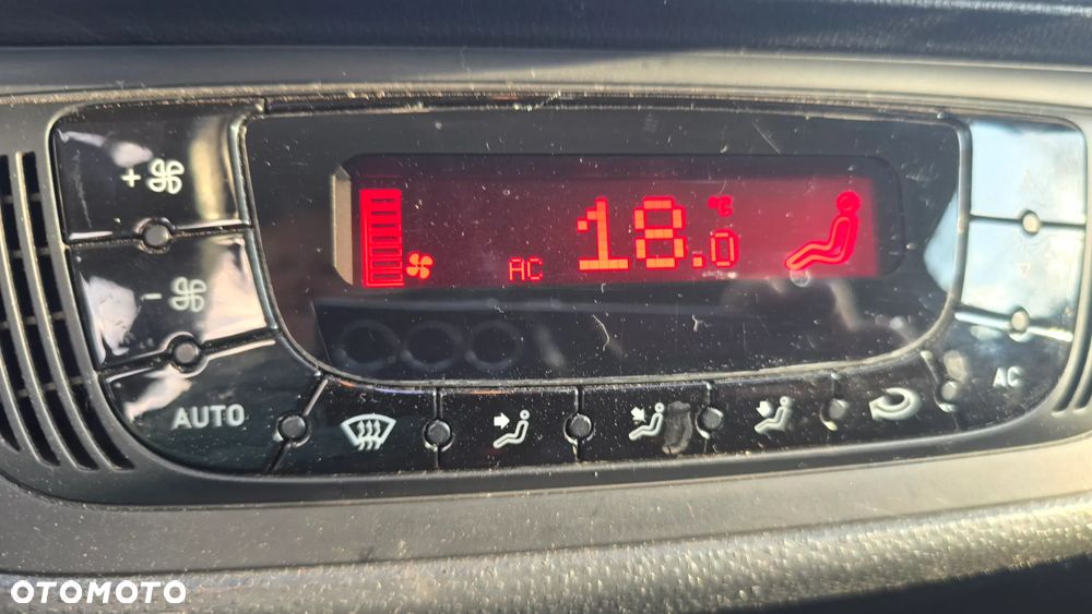 Seat Ibiza SC 1.2 TSI FR - 20