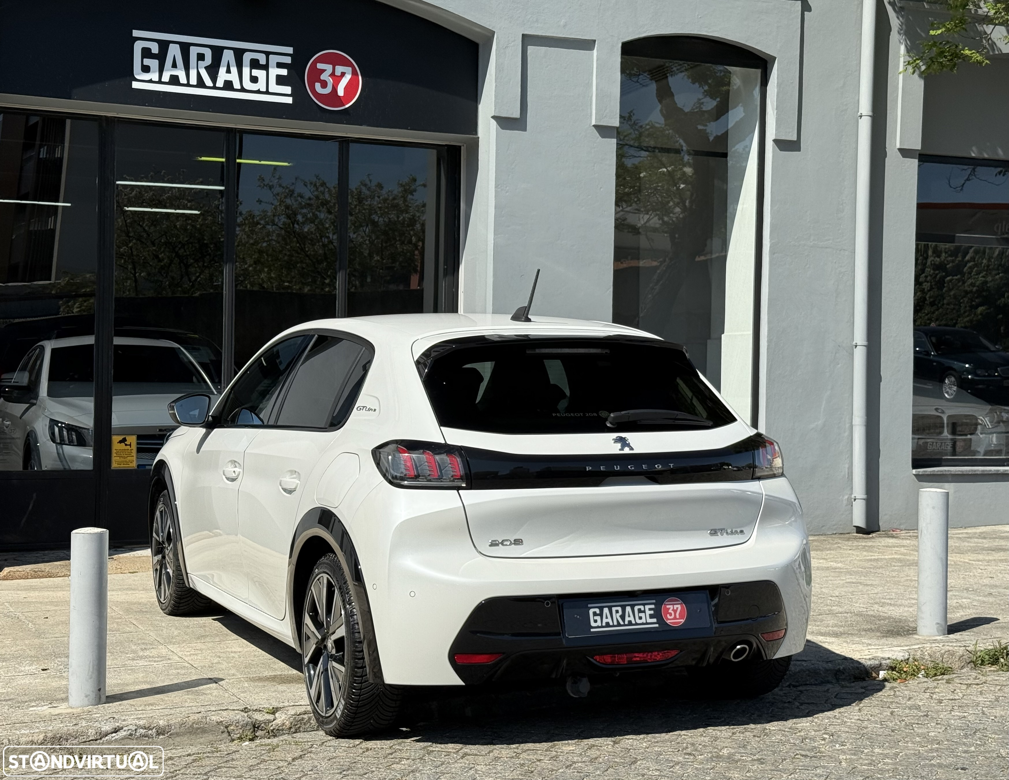 Peugeot 208 1.2 PureTech GT - 6