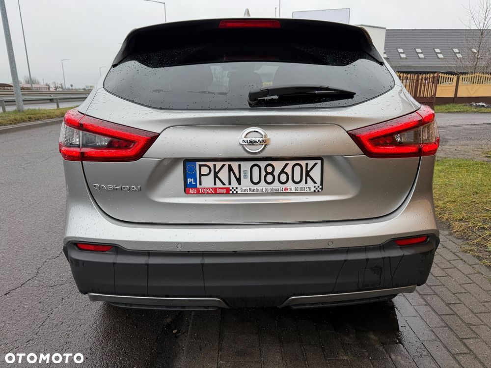 Nissan Qashqai 1.2 DIG-T N-Connecta Xtronic EU6 - 8