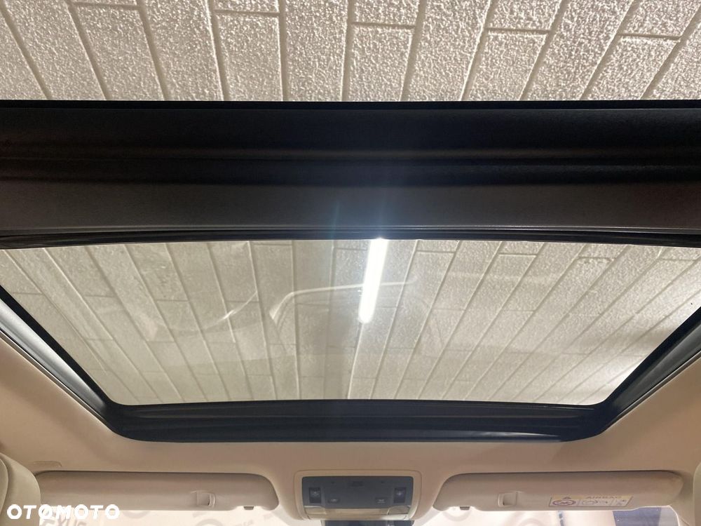 Lexus RX 450h Omotenashi - 12