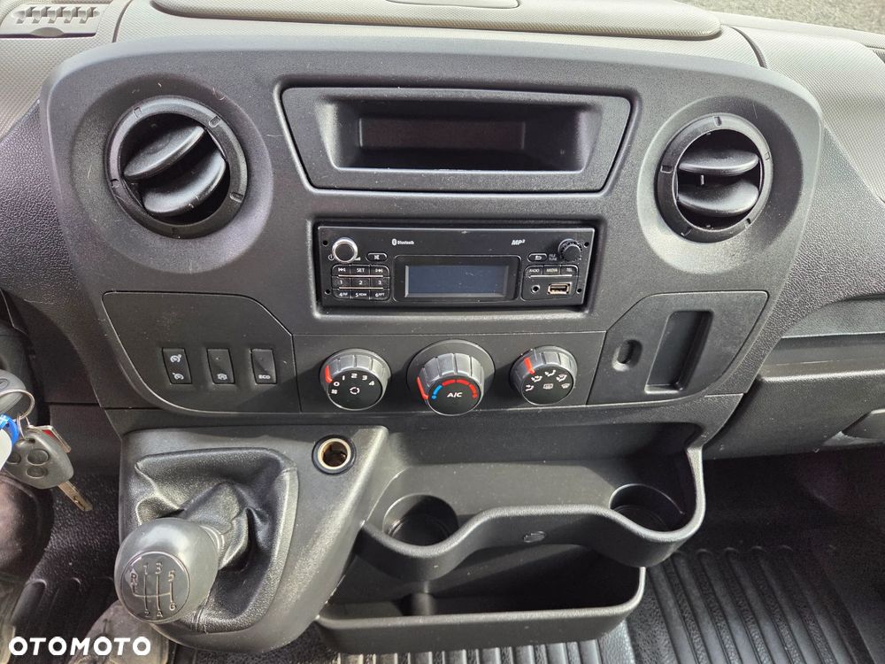 Renault Master - 17