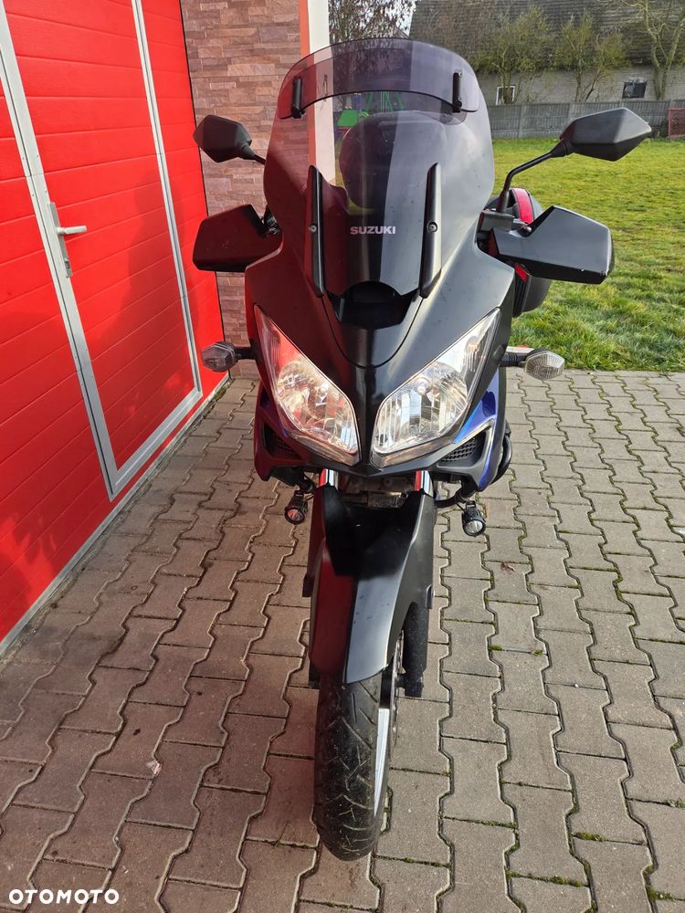 Suzuki V-STROM - 14