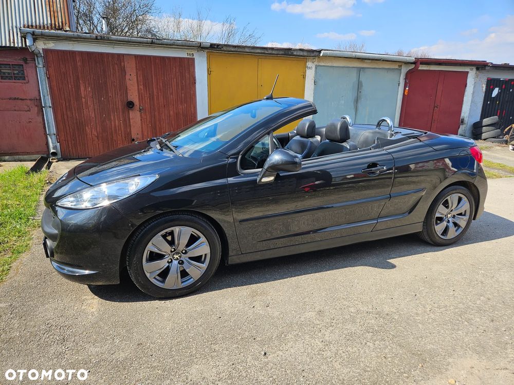 Peugeot 207 CC 150 THP Roland Garros - 8